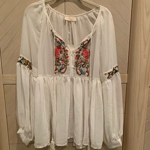Beautiful brand new Boho top